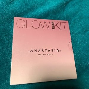 Anastasia Glow Kit